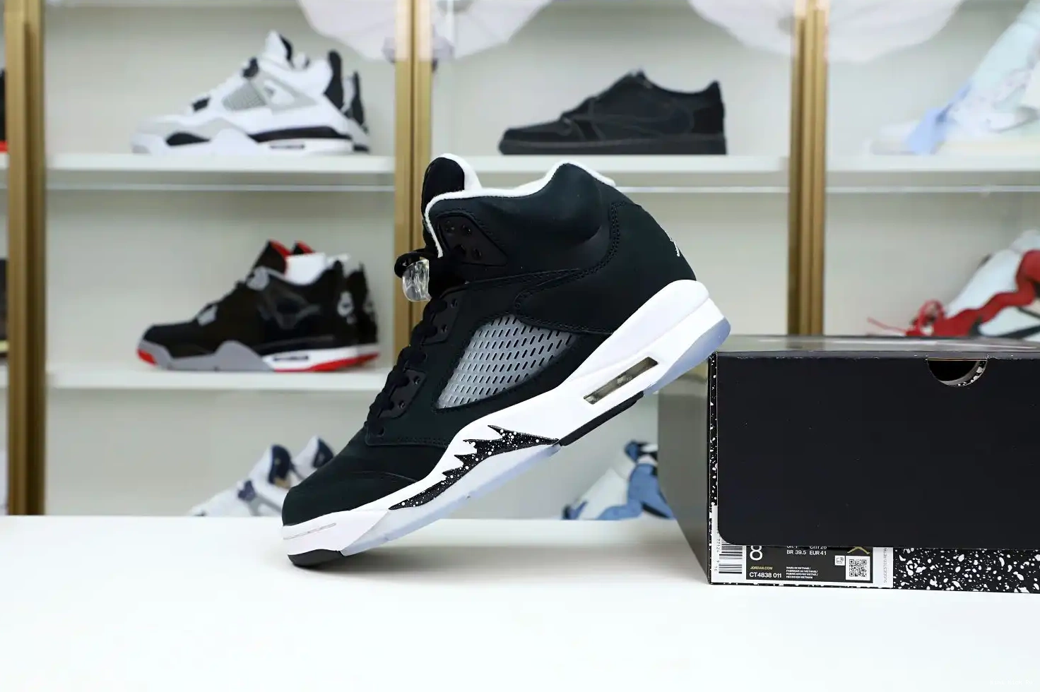 JORDAN RETRO Kimikick 2021 5 AIR 'OREO' 0612